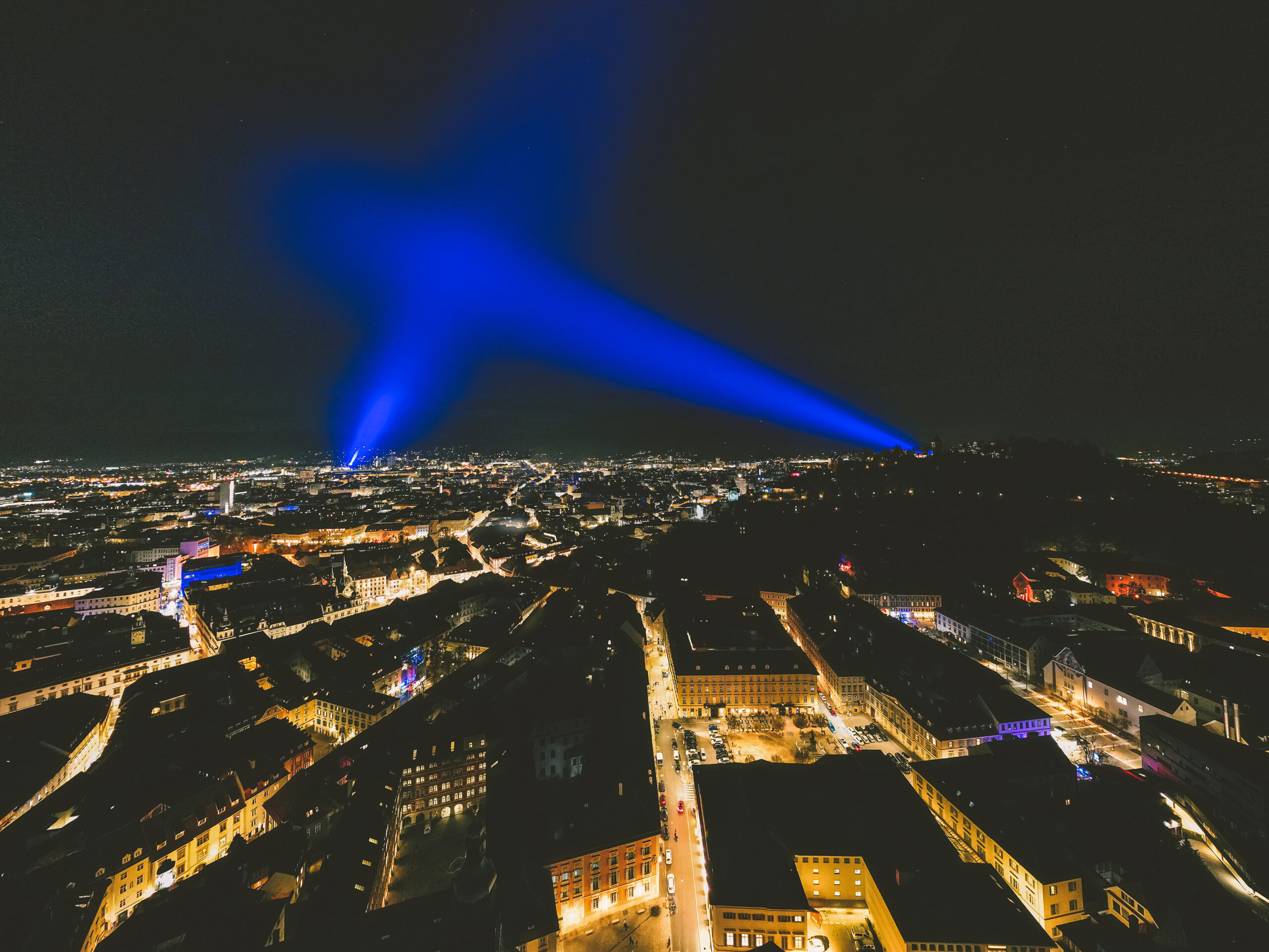 2022 Blue Sky by Kari Kola (c) Luke Goodlife 2