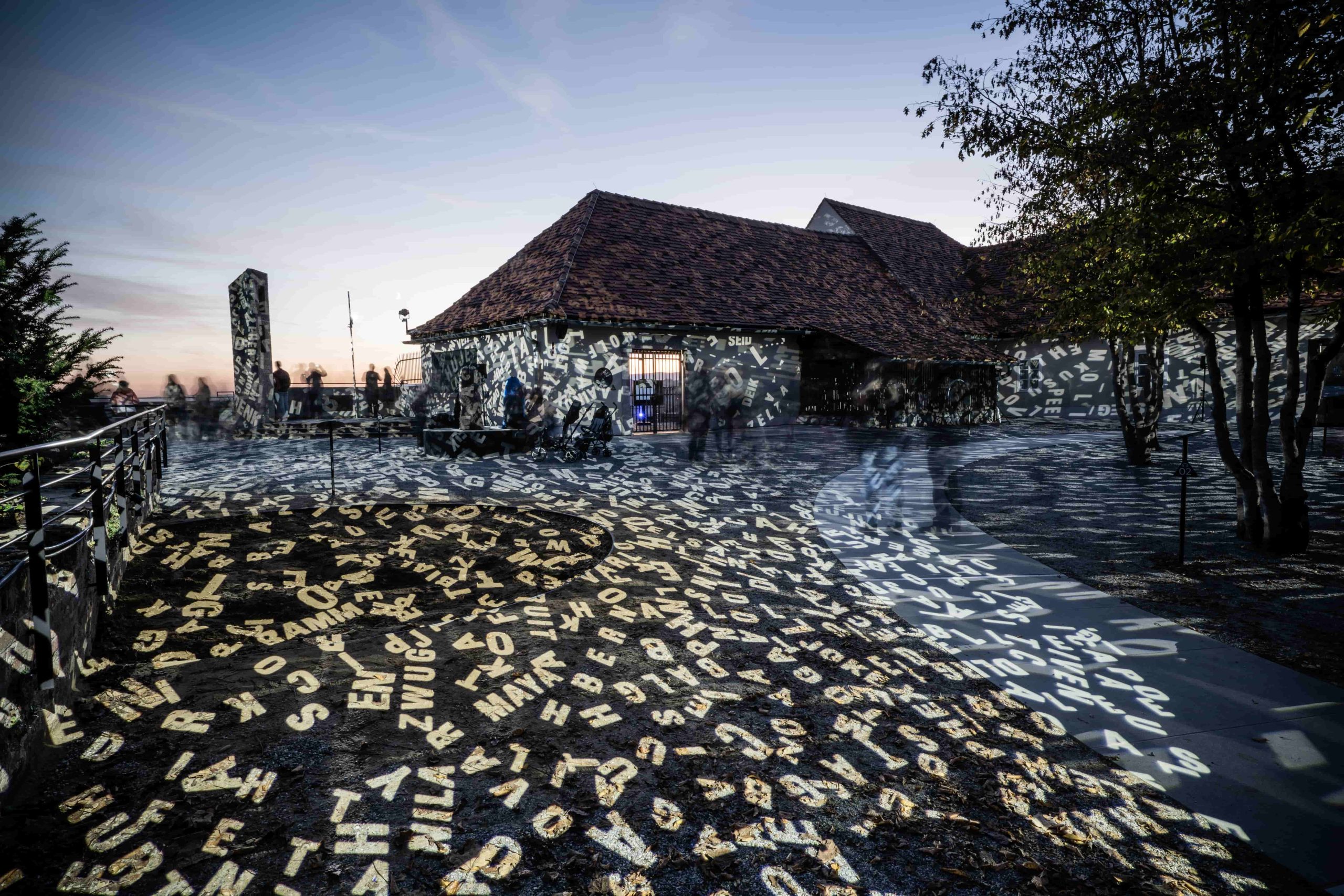 2022 Constellations by Hartung & Trenz (c) Luke Goodlife 3