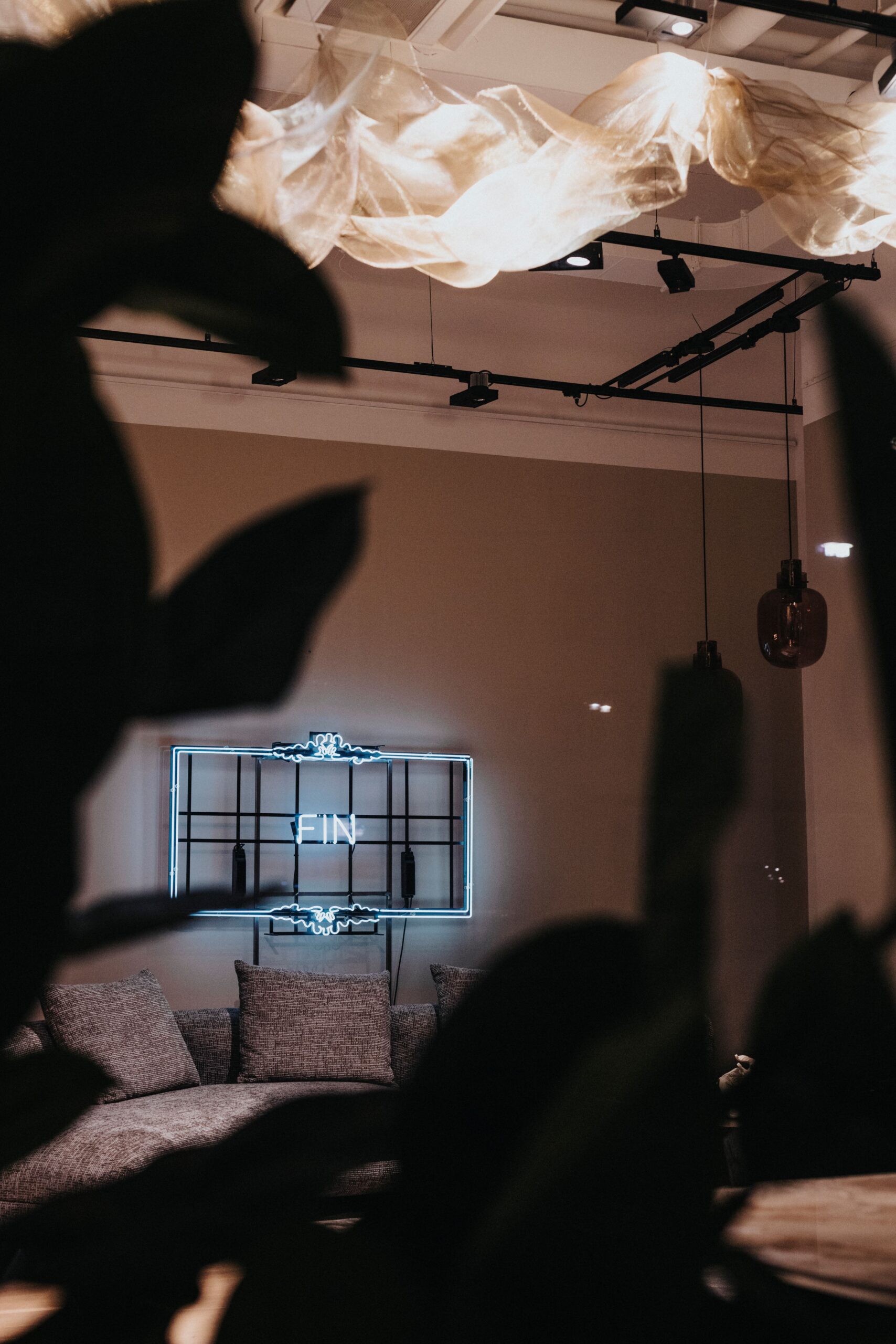 2023 Kunstfenster Thinking about the End as a Beginning by Manfred Erjautz (c) Julian Tatzl